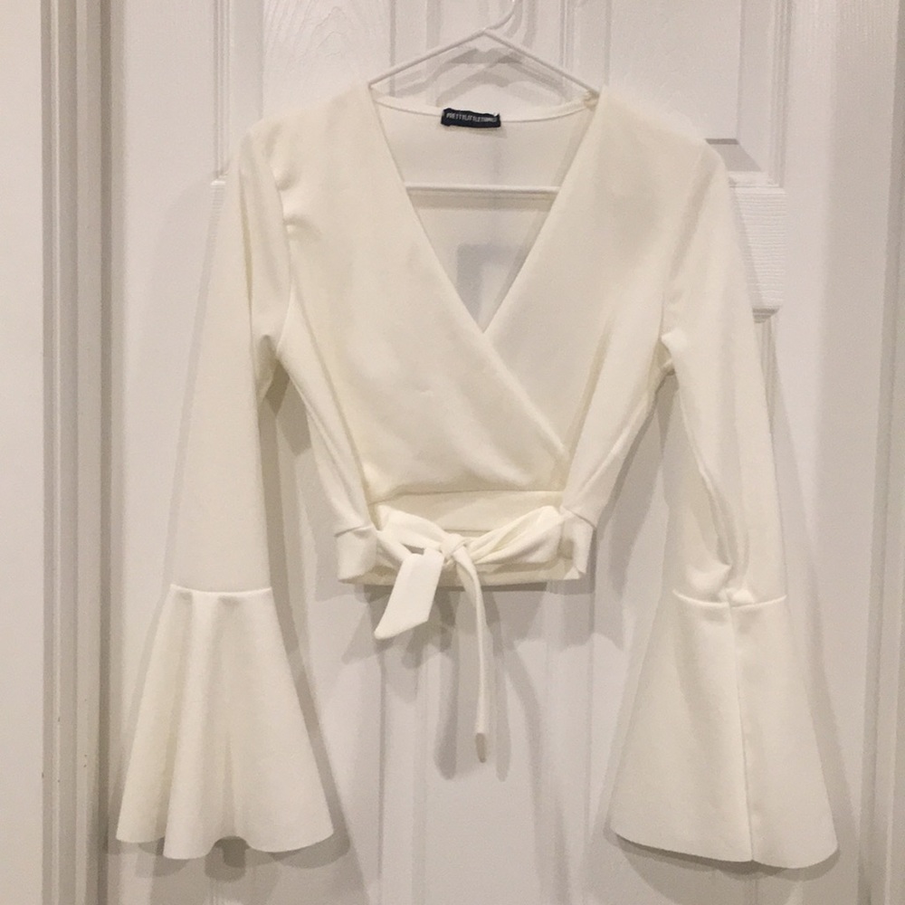 Pretty little thing white long sleeve crop top